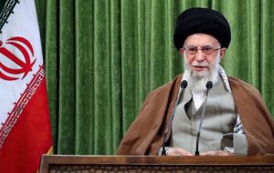 دل‌های ما در صحنه مبارزات شما حاضر است/ پیروز نهایی را خواهید دید