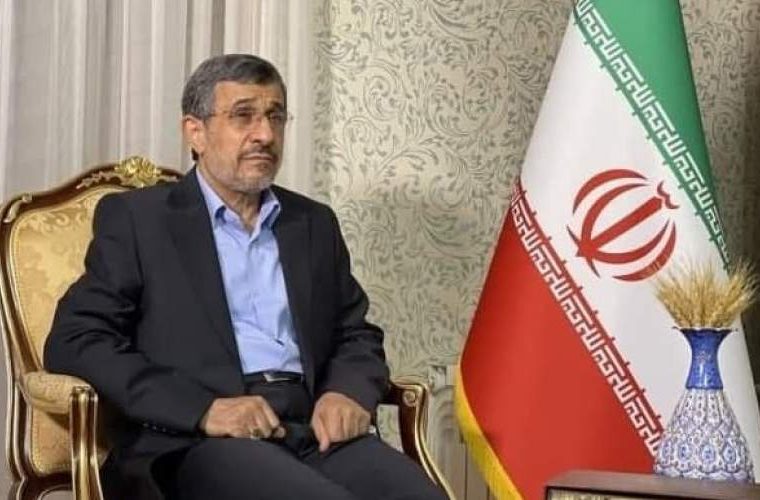 مشکلات، با فکر مردمی‌ و با کنار مردم بودن حل می‌شود