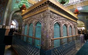 تسهیل زیارت زائران در روضه منوره رضوی