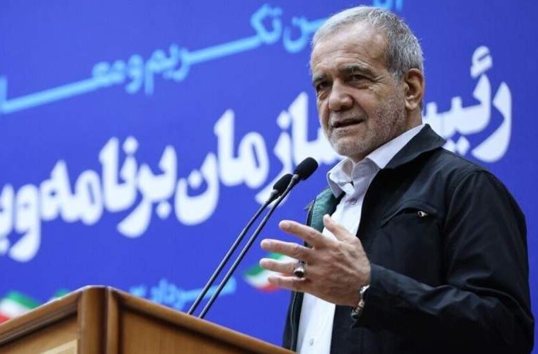 بازدید سرزده پزشکیان از یک سازمان دولتی