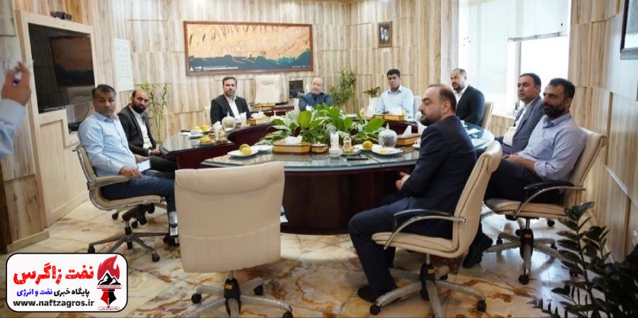 دیدار مدیران عامل پازارگاد و مبین انرژی خلیج فارس دیدار مدیران عامل پازارگاد و مبین انرژی خلیج فارس