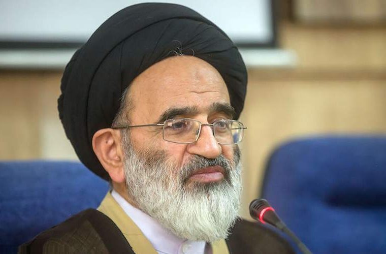 جنجال یک روحانی در دفاع از نسل کشی هیتلر جنجال یک روحانی در دفاع از نسل کشی هیتلر