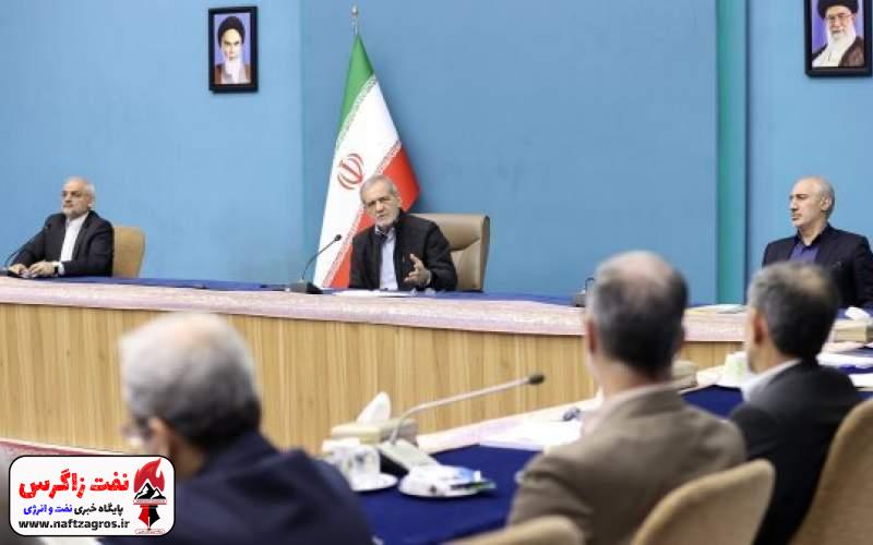رئیسجمهور: همه باید دست به دست یکدیگر دهیم تا بتوانیم ایرانی برازنده ایرانیان بسازیم رئیسجمهور: همه باید دست به دست یکدیگر دهیم تا بتوانیم ایرانی برازنده ایرانیان بسازیم