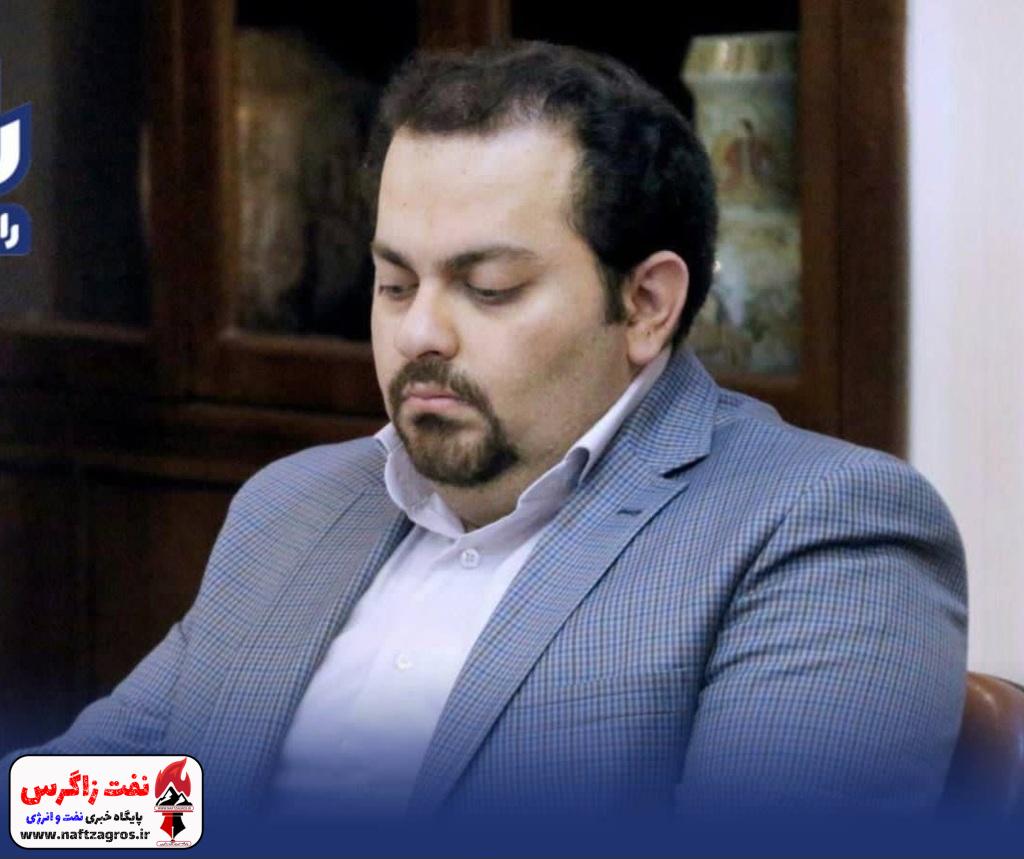 انتصاب رئیس روابط عمومی شرکت پتروشیمی هنگام انتصاب رئیس روابط عمومی شرکت پتروشیمی هنگام
