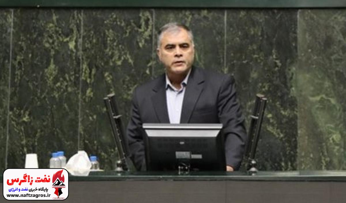 آیا پاکنژاد اولین قربانی دولت چهاردهم در مجلس میشود؟ آیا پاکنژاد اولین قربانی دولت چهاردهم در مجلس میشود؟