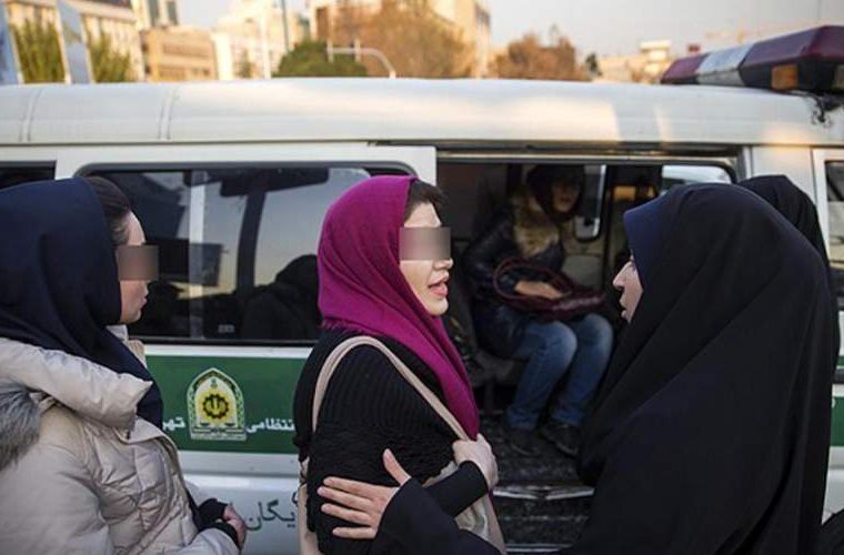 بدحجابی هم خریدنی شد!؟ بدحجابی هم خریدنی شد!؟
