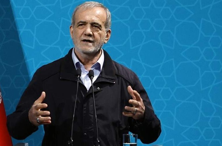 رئیس‌جمهور:من هستم و تاآخر خواهم ماند