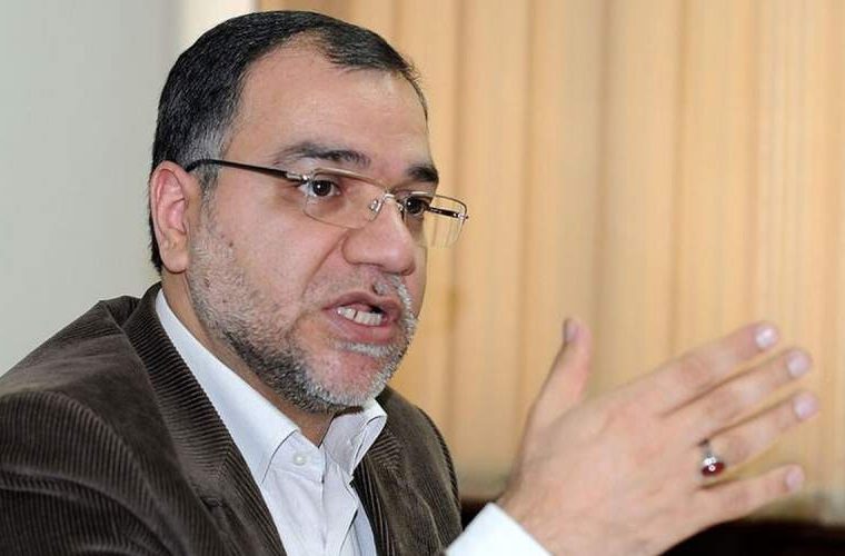 دشمن را با دوست اشتباه نگیریم