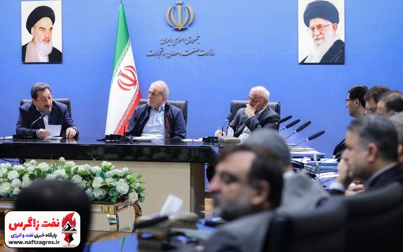 رئیسجمهور: برنامه دولت این است برق را جایگزین سوختهای فسیلی کنیم رئیسجمهور: برنامه دولت این است برق را جایگزین سوختهای فسیلی کنیم