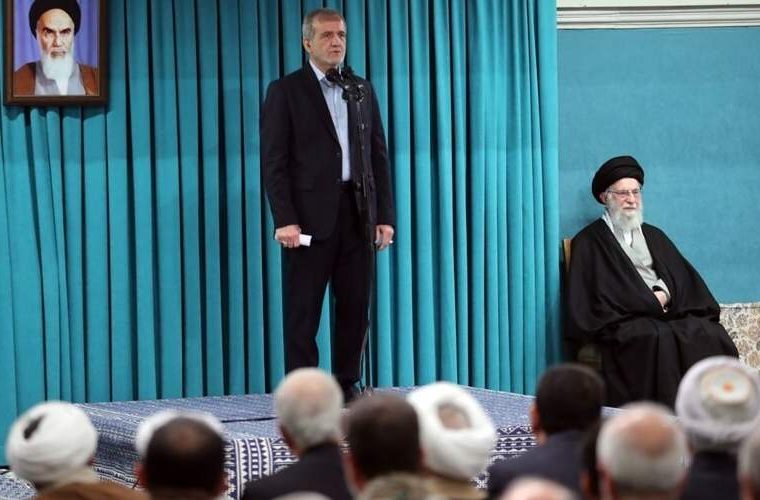 رئیسجمهور: سرمایه گذاری برای تولید را عملیاتی خواهیم کرد رئیسجمهور: سرمایه گذاری برای تولید را عملیاتی خواهیم کرد
