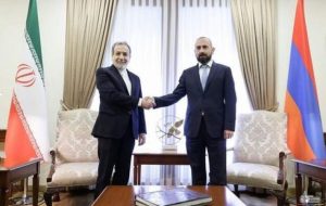 عراقچی: هنوز به نامه ترامپ پاسخ ندادهایم عراقچی: هنوز به نامه ترامپ پاسخ ندادهایم