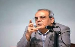 از مردم بپرسید کدام پوشش را حق زنان میدانند از مردم بپرسید کدام پوشش را حق زنان میدانند