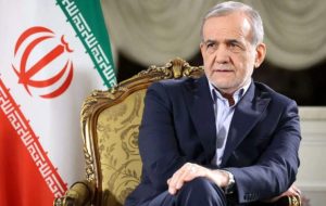 پزشکیان: زورگویی در قاعده گفتوگو نمیگنجد پزشکیان: زورگویی در قاعده گفتوگو نمیگنجد