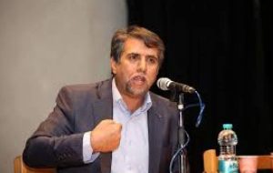 صداوسیما از دغدغههای مردم دور است صداوسیما از دغدغههای مردم دور است