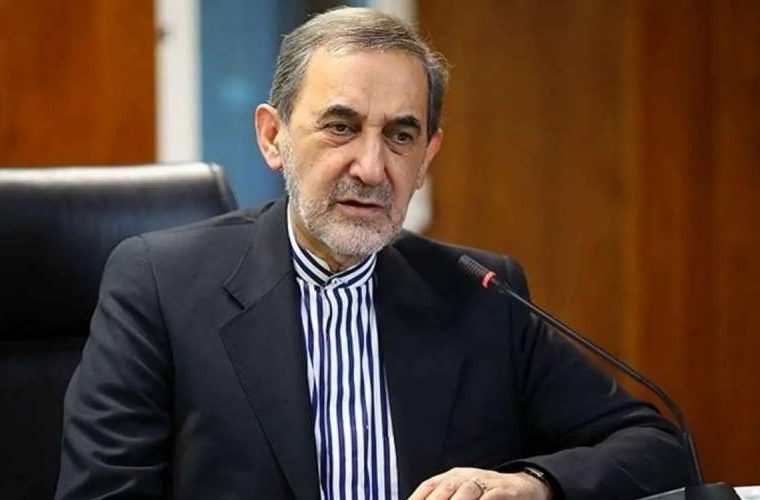 مشاور رهبری: زمان تغییر رویکرد‌های اجتماعی رسیده