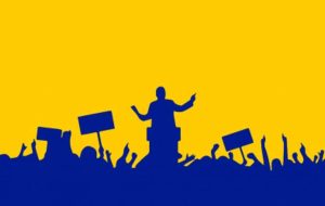 بررسی تطبیقی انقلاب مشروطه و انقلاب اسلامی در مسیر توسعه سیاسی ایران بررسی تطبیقی انقلاب مشروطه و انقلاب اسلامی در مسیر توسعه سیاسی ایران