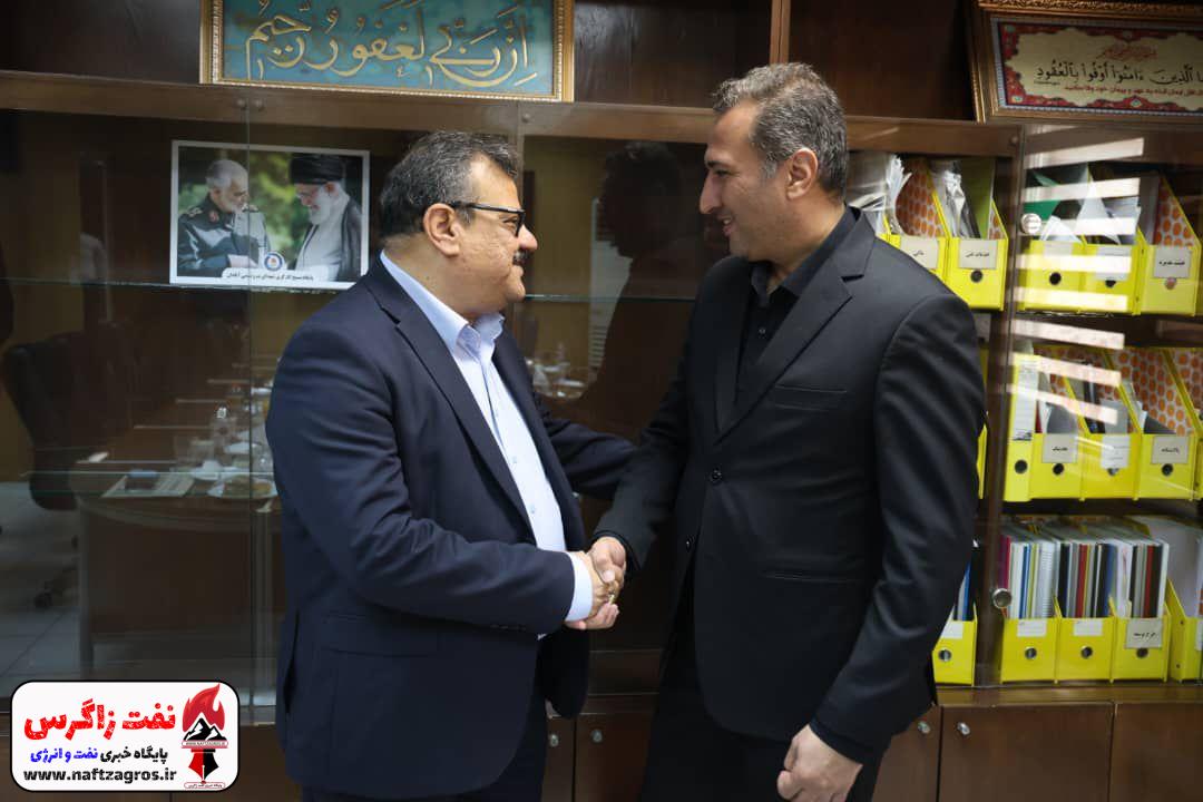 انتصاب مدیرعامل پتروشیمی آبادان انتصاب مدیرعامل پتروشیمی آبادان