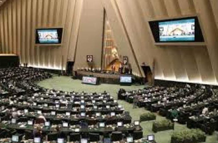 آقایان یک دور کوتاه در بازار بزنید