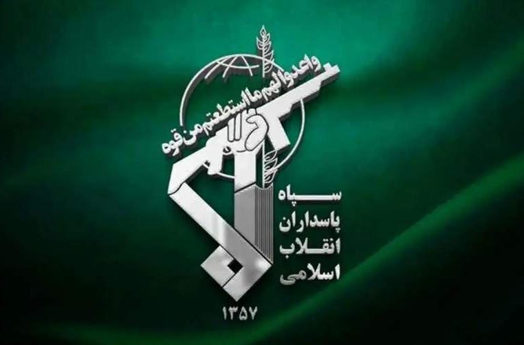 سپاه: تجمع نیروهای آمریکایی در امارات و کویت را با موشک فتاح هدف قرار دادیم سپاه: تجمع نیروهای آمریکایی در امارات و کویت را با موشک فتاح هدف قرار دادیم