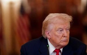 ادعای ترامپ: ایران از ما خواسته تنگه هرمز را باز کنیم