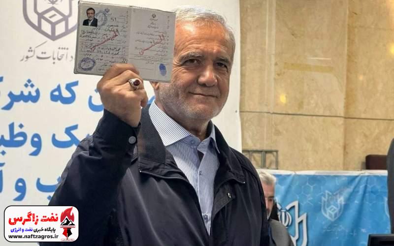 ۲۱ ماه گذشت؛ چرا پزشکیان جدی گرفته نمیشود؟! ۲۱ ماه گذشت؛ چرا پزشکیان جدی گرفته نمیشود؟!