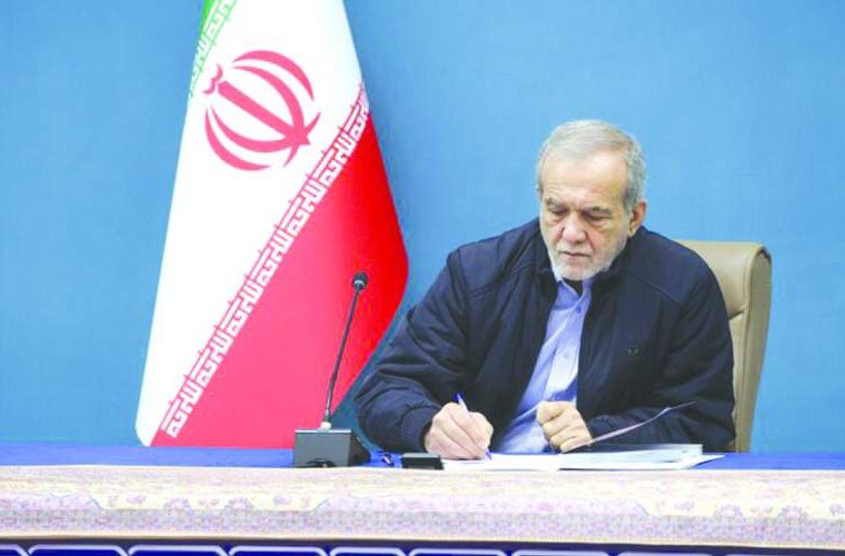 رئیس‌جمهور: اقتدار ایران ریشه در فرهنگ ایثار دارد