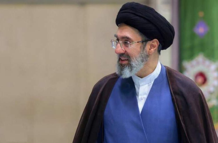 رهبر معظم انقلاب: مصوّبات مجلس با مسائل اصلی کشور و نیازهای مردم نسبت مستقیم داشته باشد رهبر معظم انقلاب: مصوّبات مجلس با مسائل اصلی کشور و نیازهای مردم نسبت مستقیم داشته باشد