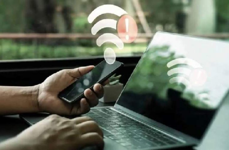 چوب لای چرخ بازگشت اینترنت بین الملل چوب لای چرخ بازگشت اینترنت بین الملل