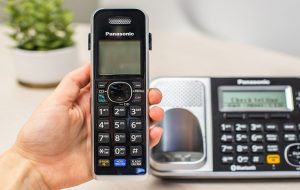 تعیین تکلیف موضوع تعرفه تلفن ثابت تا پایان دی ماه
