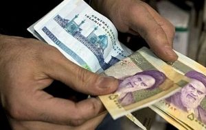وزیر اقتصاد : تراکنش کارتخوان ها مبنای تشخیص مالیات نیست
