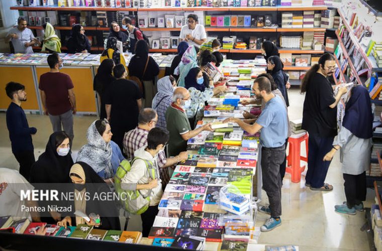 تمدید ساعت برگزاری نمایشگاه کتاب در روزهای پایانی هفته