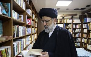 رئیس‌جمهور از نمایشگاه کتاب بازدید کرد