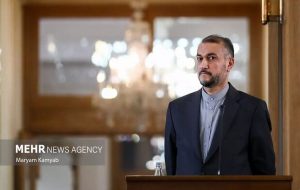 راه حل بحران اوکراین سیاسی است