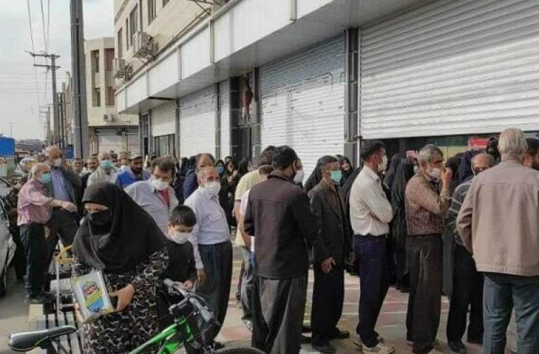 موج گرانی‌ها روز به روز بیشتر گربیان مردم را فشار می‌دهد