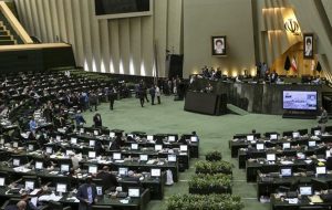 از افزایش بی‌رویه طرح‌ها جلوگیری می‌کنیم تا دولت لوایح کارشناسی دهد