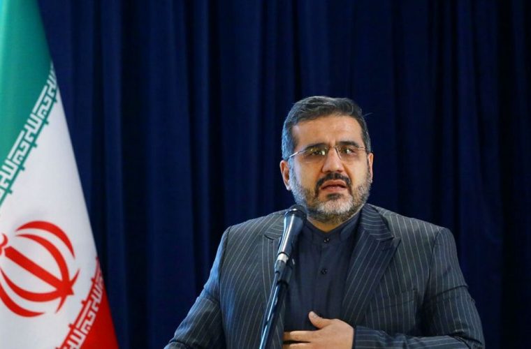 در پی تحمیل نوع خاصی از پوشش و لباس نیستیم