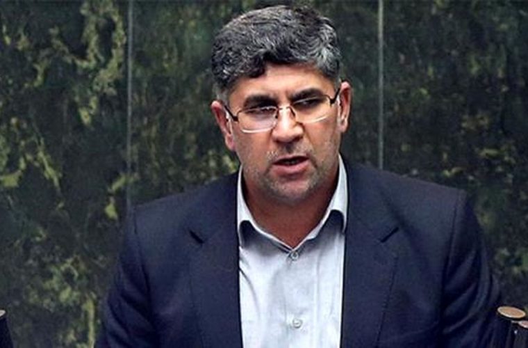 ساماندهی معیشت مرزنشینان و کولبران به زودی تبدیل به قانون می‌شود