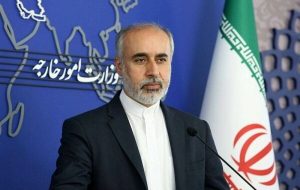 دولت و مردم ایران از حقوق مشروع خود کوتاه نمی‌آیند