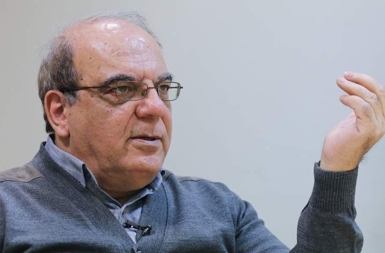 واکنشی به مجادله یک روحانی و یک زن واکنشی به مجادله یک روحانی و یک زن