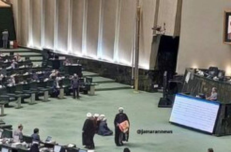 لایحه حجاب،خلاف قانون اساسی است 