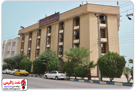 بهبود وضعیت معیشتی کارکنان عملیاتی نفت به سبک مدیر عامل شرکت نفت و گاز اروندان بهبود وضعیت معیشتی کارکنان عملیاتی نفت به سبک مدیر عامل شرکت نفت و گاز اروندان