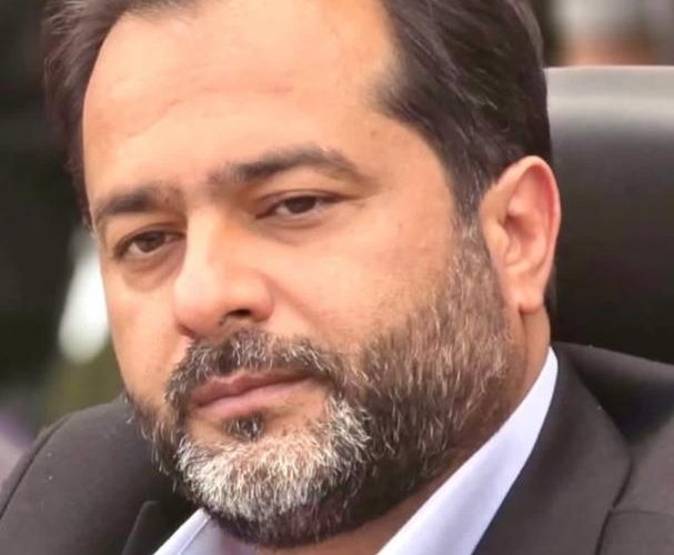 تمشیت اداره خدمات رفاهی و امور مهمانسراهای نفت و گاز گچساران به مرادیان سپرده شد تمشیت اداره خدمات رفاهی و امور مهمانسراهای نفت و گاز گچساران به مرادیان سپرده شد